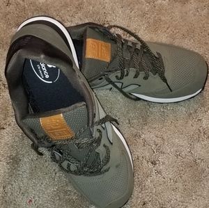 Green New Balance 574